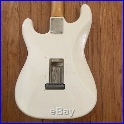 1984-1987 Fender Stratocaster 1967-1968 Reissue Vintage White Blonde