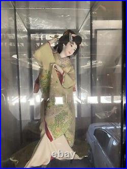 Antique 26 Geisha Doll Japan Asian Large Glass Box 32 Vintage Rare