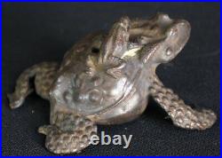 Antique Japan bronze Kaeru frog sculpture 1900 Suiteki Zen Writing