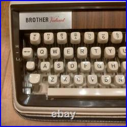 Brother Typewriter Retolo Vintage Antique JPI-391 Valiant391 from JAPAN