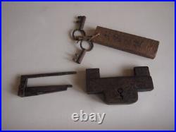 Edo period Storehouse key movable item 15cm 555g with lock key Antique Japan