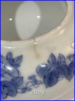 Japanese 18C Satsuma Hirado Porcelain Koro / Tripod Censer With Foo Dogs Heads