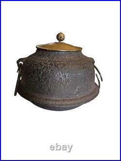 Japanese Chagama Tea Ceremony 8 Cast iron Pot with Brass Top