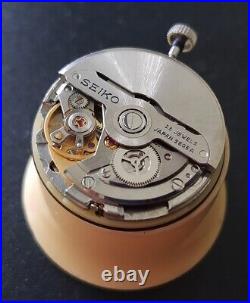 Nice Vintage Seiko LM Dark Blue Dial 5606-7150 Automatic 23 Jewels Japan Watch