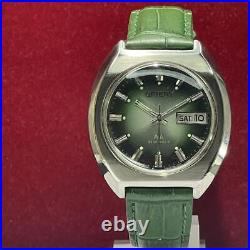 Orient 70s Luxury Automatic Windshield Replaced Vintage Antique Wristwatch Japan