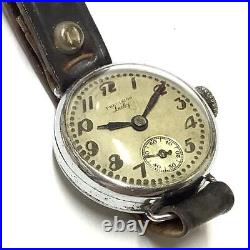 Precision Hand-Wound 40s Mechanical Vintage Antique Wristwatch From Japan