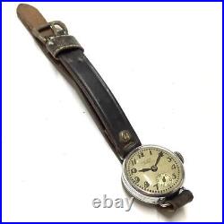 Precision Hand-Wound 40s Mechanical Vintage Antique Wristwatch From Japan