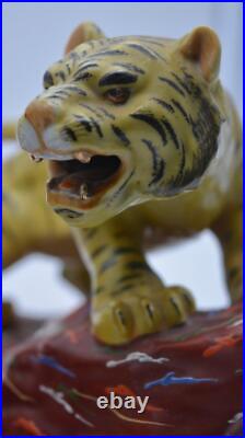 Vintage Antique Japanese Kutani Pair of Porcelain Crouching Tigers