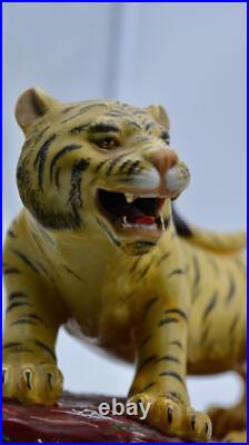 Vintage Antique Japanese Kutani Pair of Porcelain Crouching Tigers