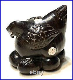 Vintage Antique Japanese Meiji Carved Wood Hen Signed Figurine Netsuke Old