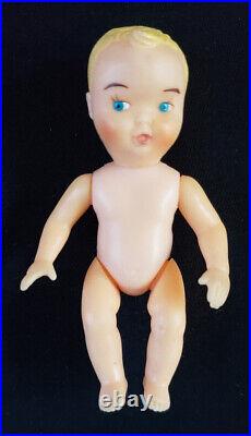 Vintage Barbie Babysitter #953 Complete Set
