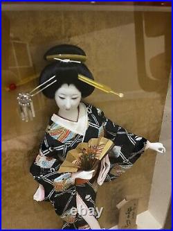 Vintage Japan Shadow Box Wall Art ANTIQUE 3D Signed Porcelain Geisha in Kimono