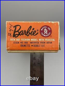 Vintage Mattel 1960's Era Brunette Bubble Cut Barbie In Box #850 Japan Swimsuit