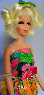 Vintage Mattel Barbie Francie Htf Platinum Mod Hair Happenin's #1122 Beautiful