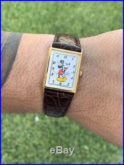 Vintage SEIKO Mens Gold MICKEY MOUSE WATCH Square Case Disney Rare Collectible