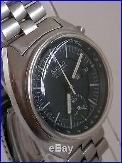 Vintage Seiko 6139 7030 Chronograph Automatic Day Date Works Very Good