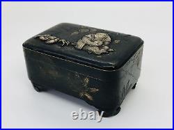 Y4859 BOX inlay small case storage monkey crab Japan antique vintage interior