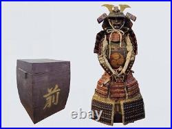 Yoroi Japanese Samurai Wearable Antique Vintage full Armor japan withstand box